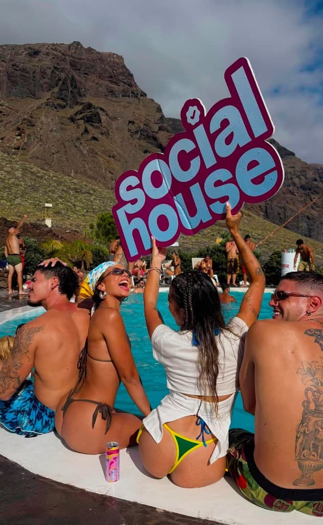 Fiesta en la piscina